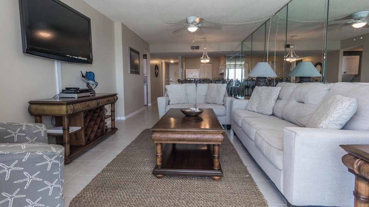 Photo of Livingroom in Gulf Lagoon Beach