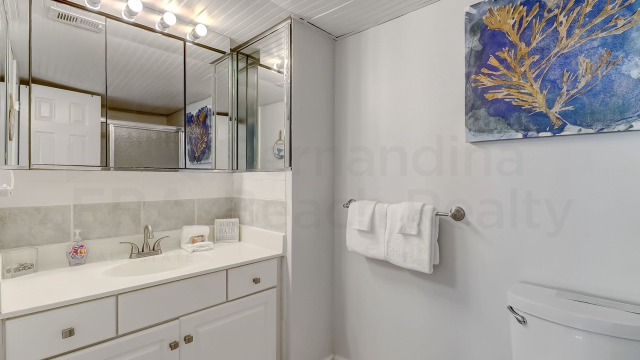 Photo of Bathroom in Fernandina Beach