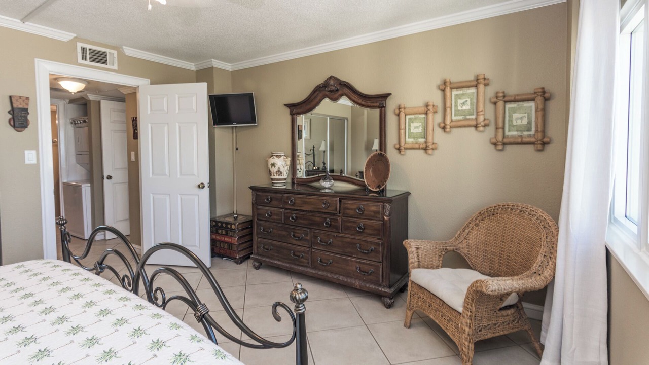 Photo of Bedroom in Gulf Lagoon Beach