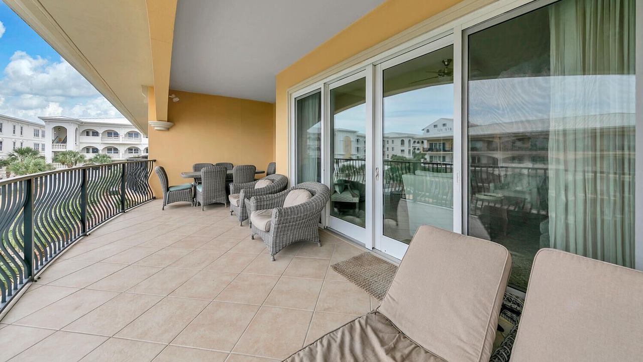 Photo of Patio Balcony in Santa Rosa Beach