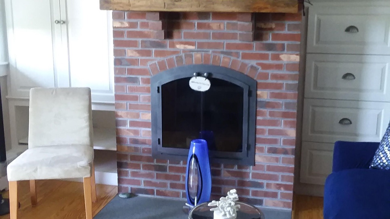 Photo of Livingroom in Commercial Street