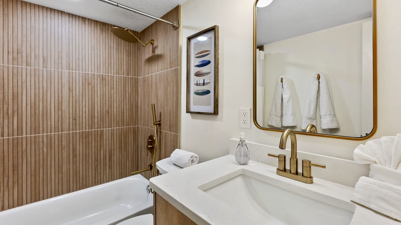 Photo of Bathroom in Cocoa Beach
