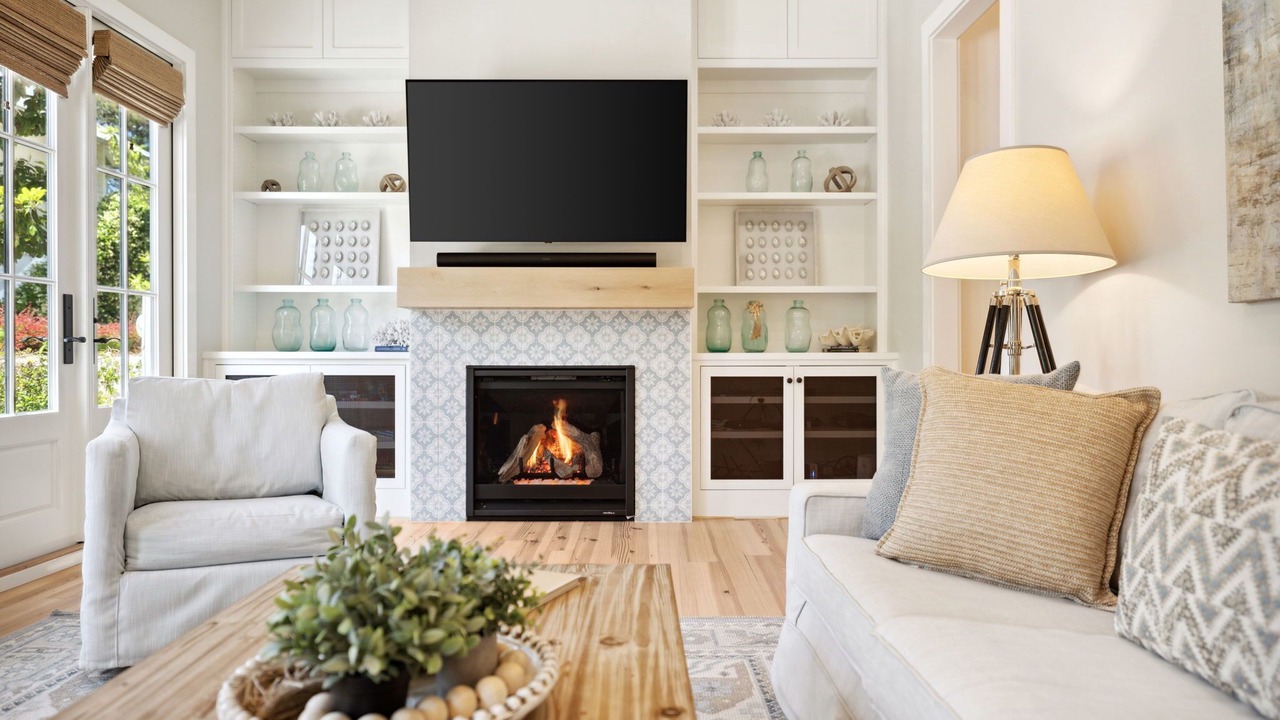 Photo of Livingroom in Rosemary Beach