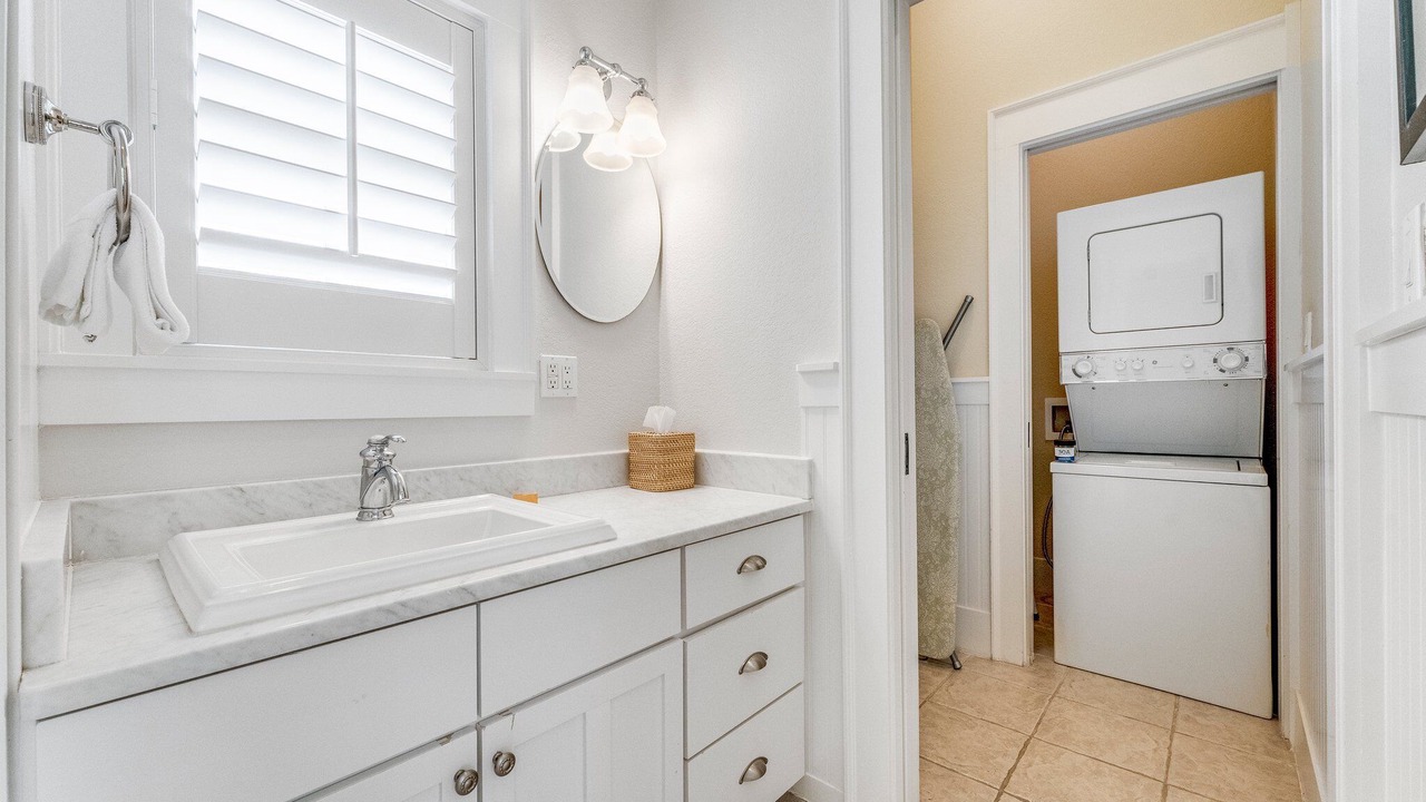 Photo of Bathroom in Rosemary Beach