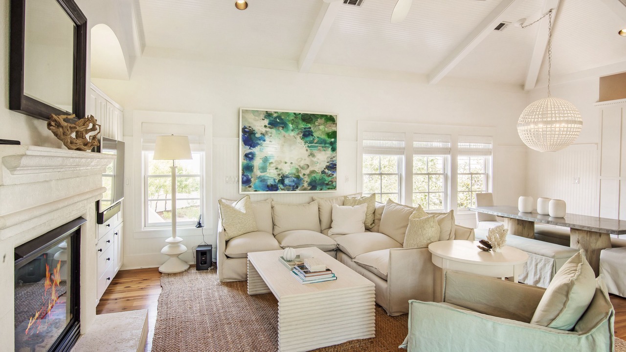 Photo of Bedroom in Rosemary Beach