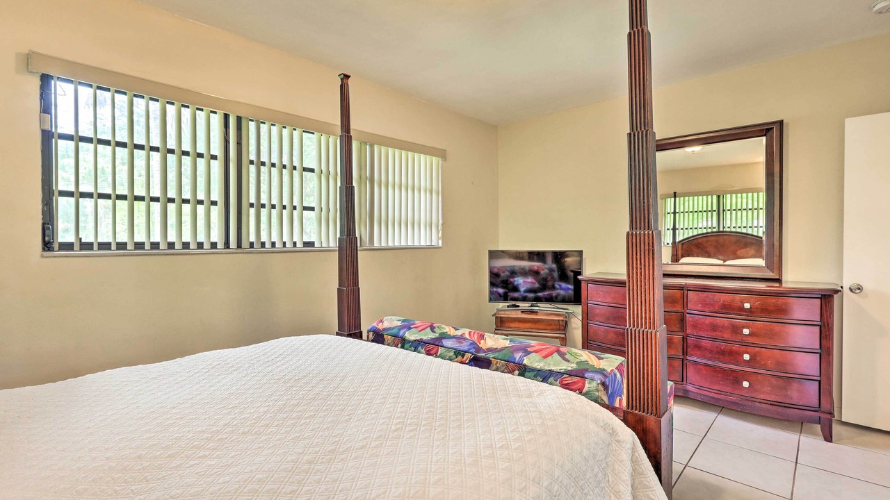 Photo of Bedroom in Pinecrest