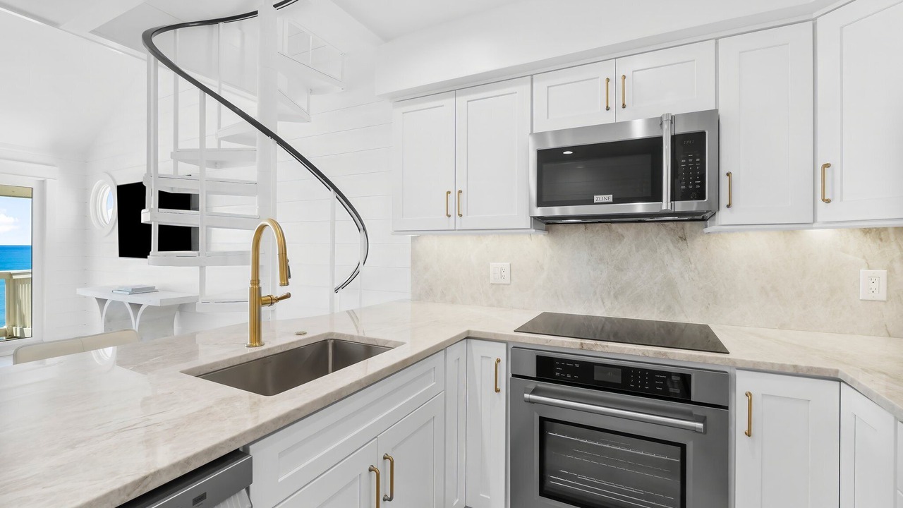 Photo of Kitchen in Seacrest