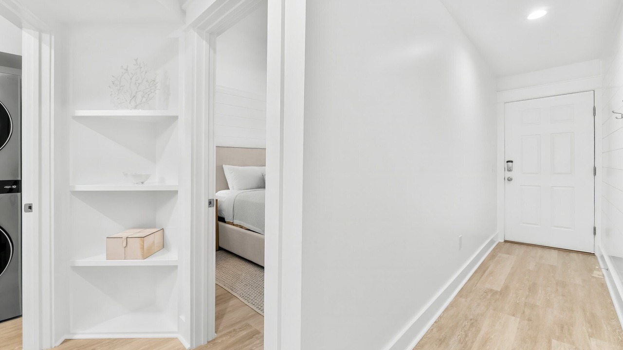 Photo of Bedroom in Seacrest