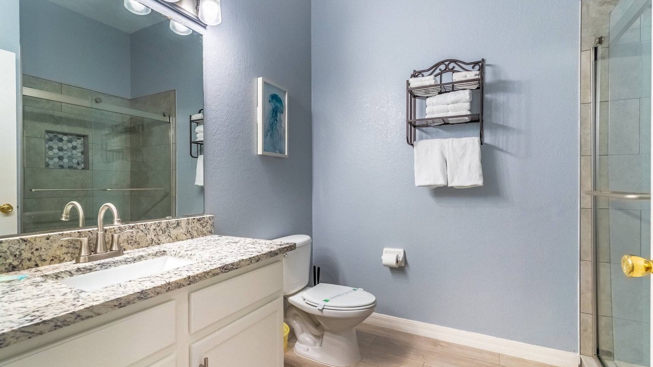 Photo of Bathroom in Bahama Bay