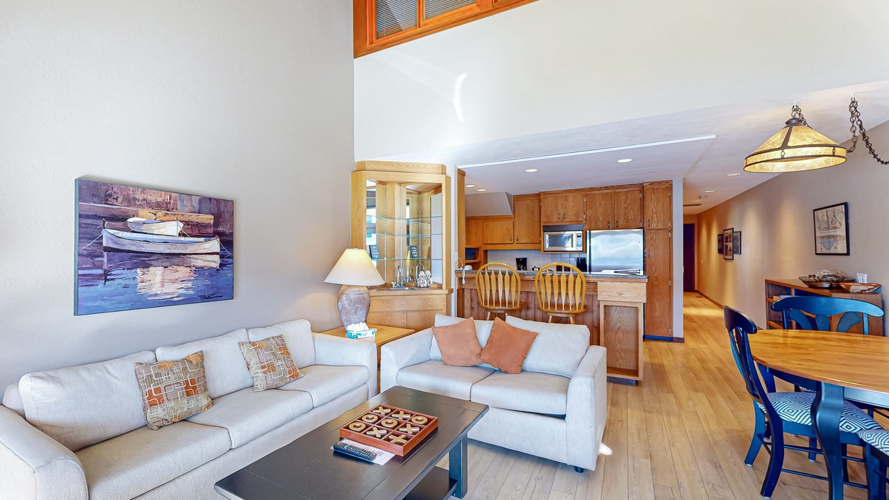 Photo of Livingroom in Chelan