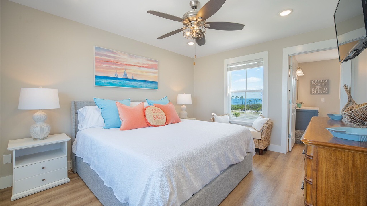 Photo of Bedroom in Cape San Blas