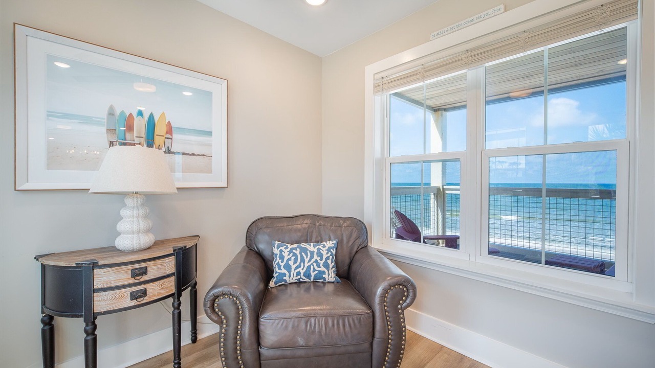 Photo of Livingroom in Cape San Blas