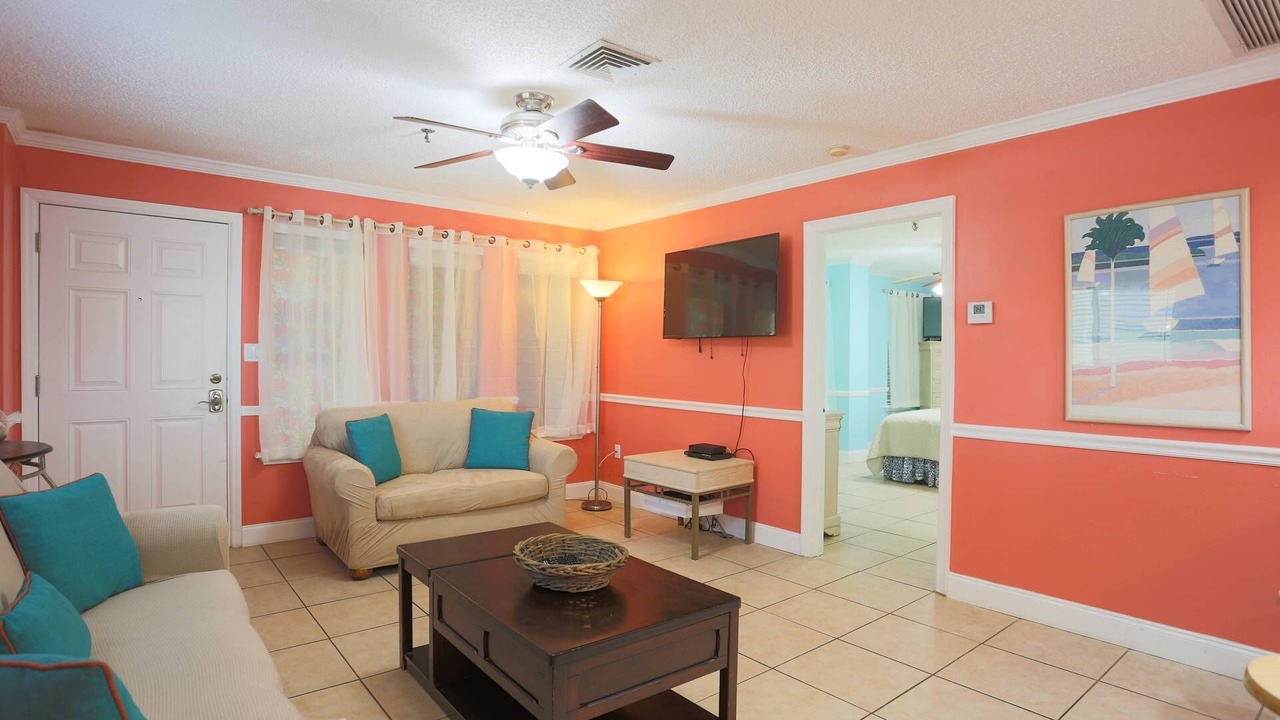 Photo of Livingroom in Madeira Beach