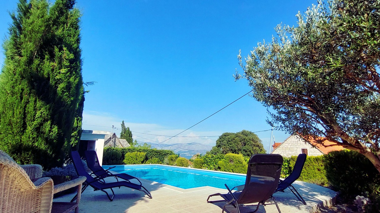 Photo of Outdoor in Supetar