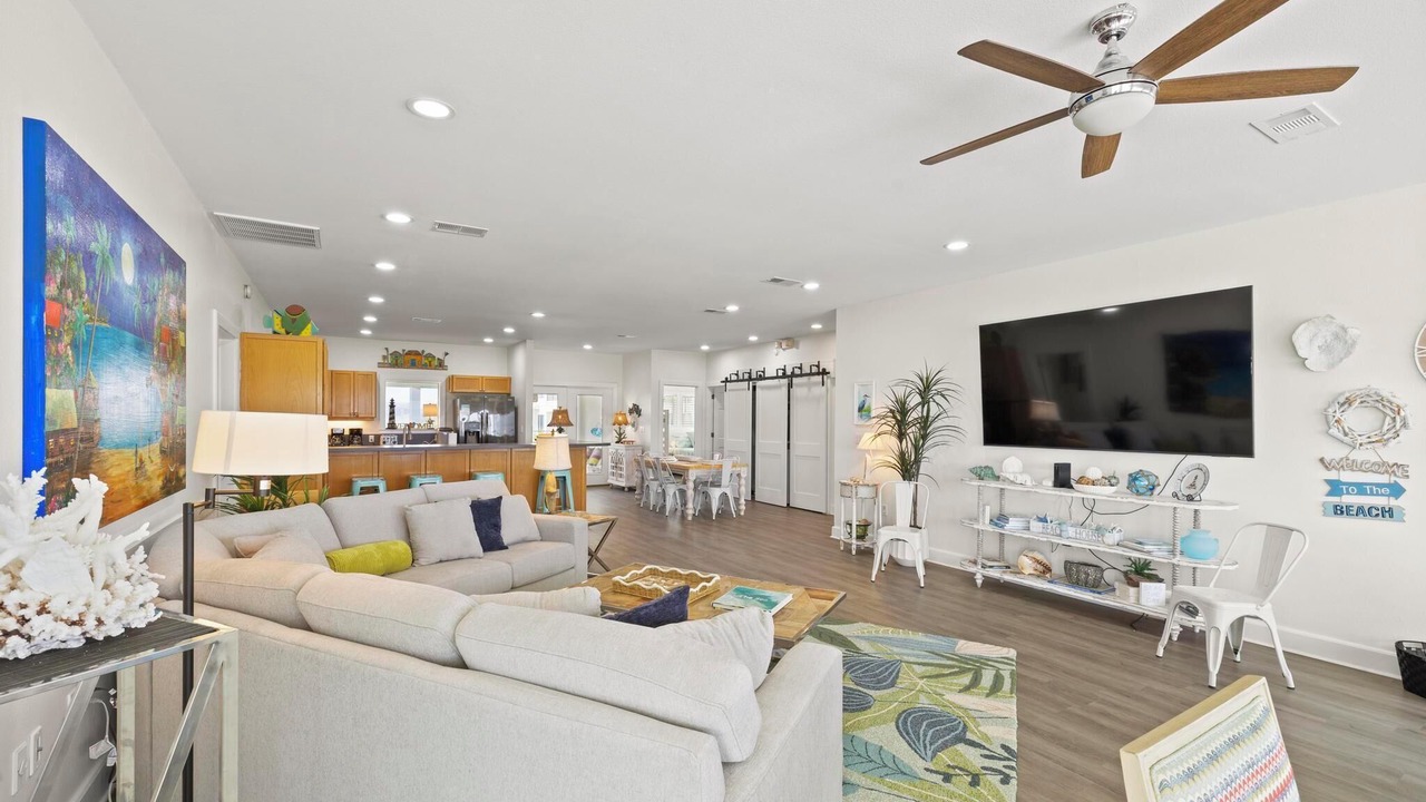 Photo of Livingroom in Pensacola Beach