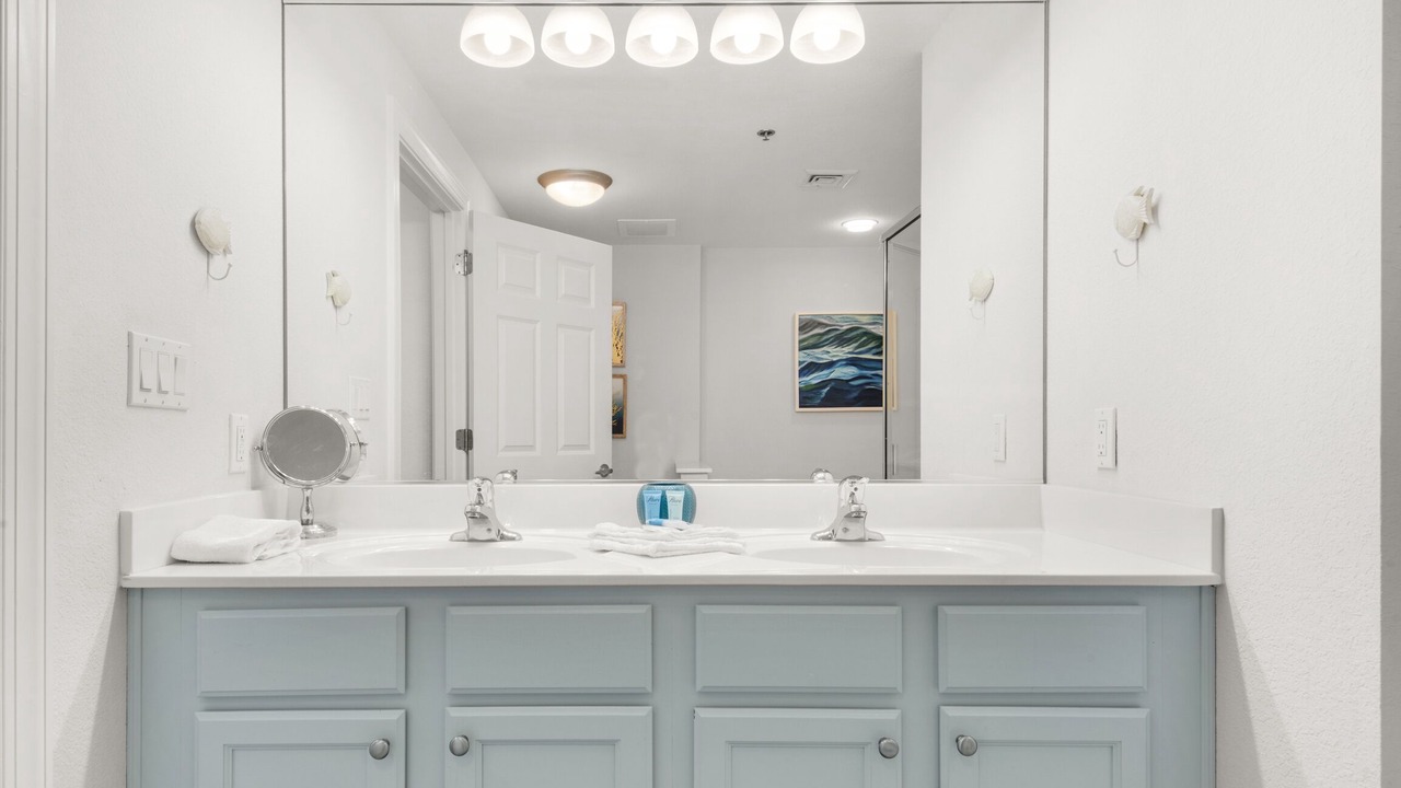 Photo of Bathroom in Pensacola Beach