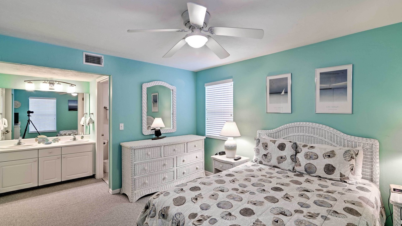 Photo of Bedroom in Cedar Key