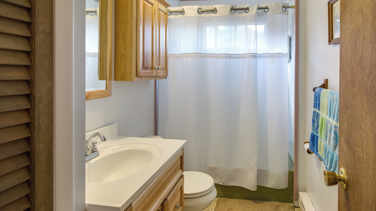 Photo of Bathroom in Hunter