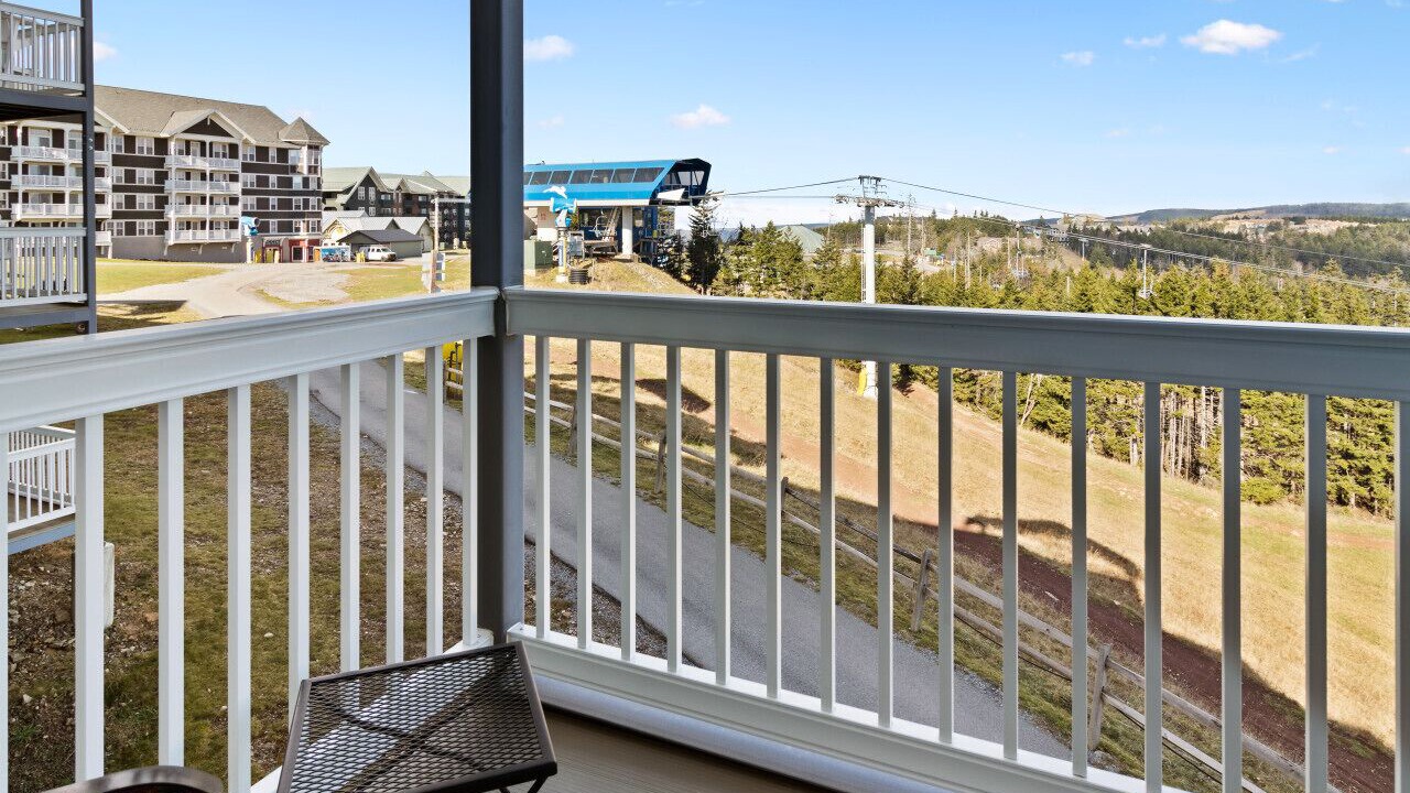 Photo of Patio Balcony in Snowshoe