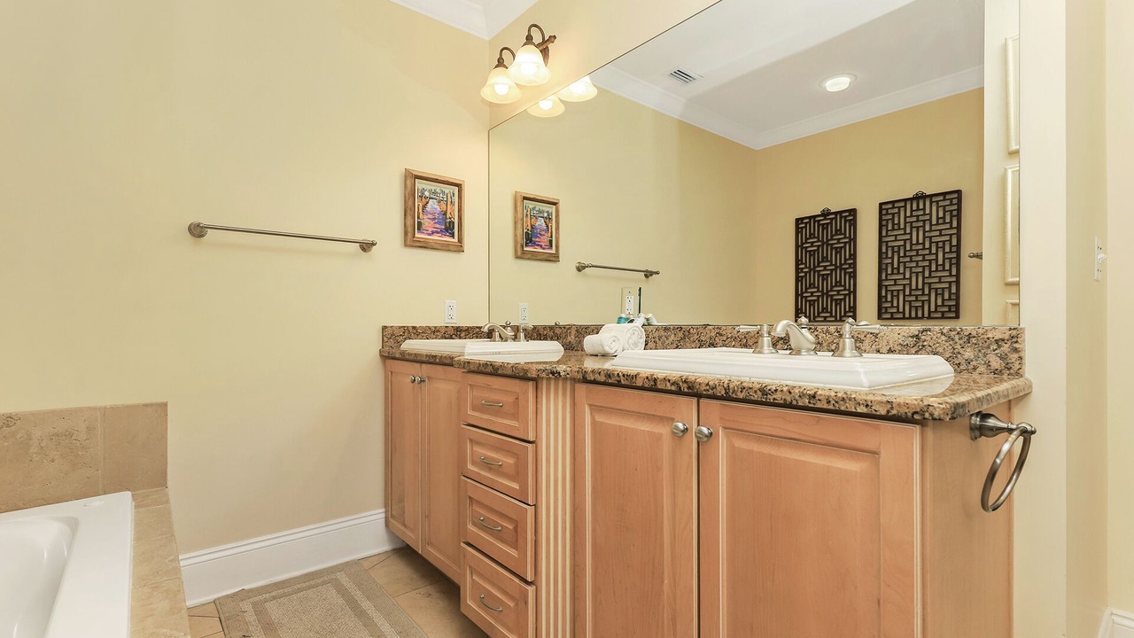 Photo of Bathroom in Santa Rosa Beach