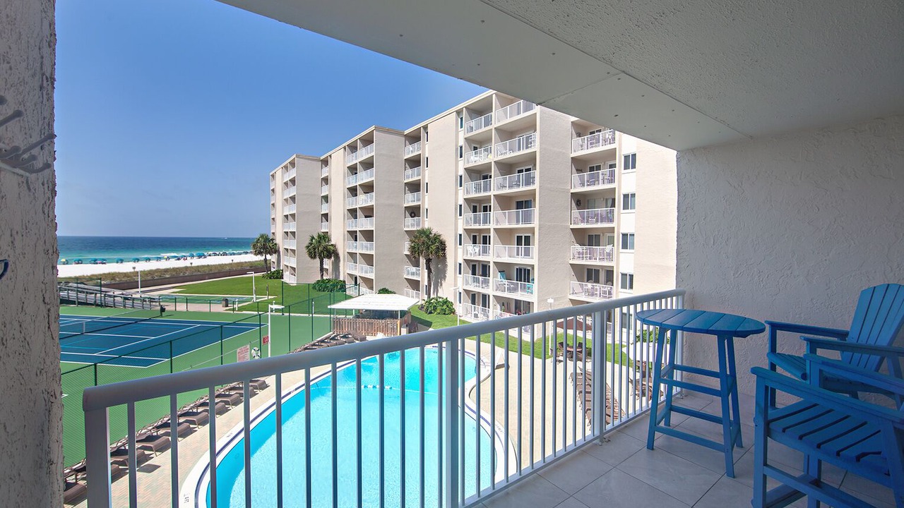 Photo of Patio Balcony in Holiday Isle