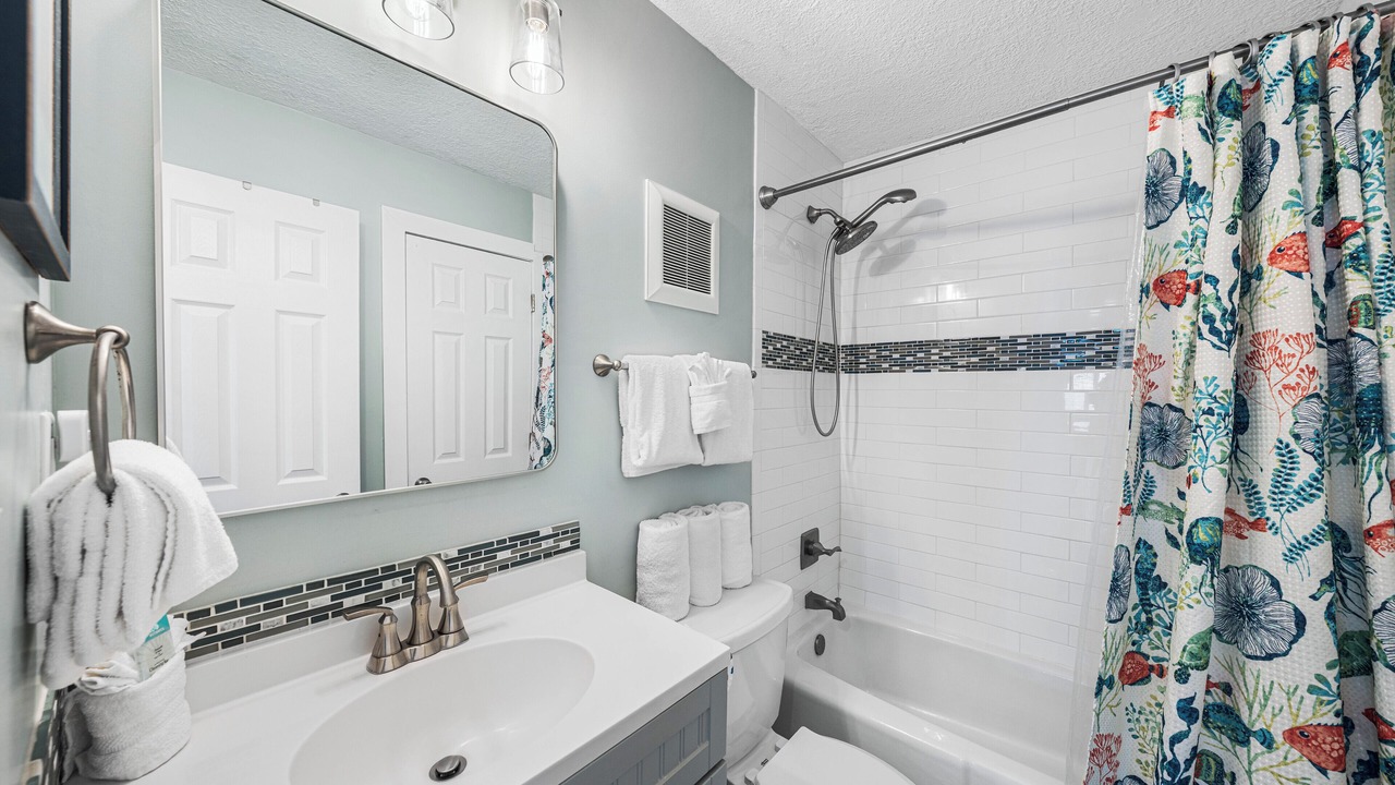 Photo of Bathroom in Holiday Isle
