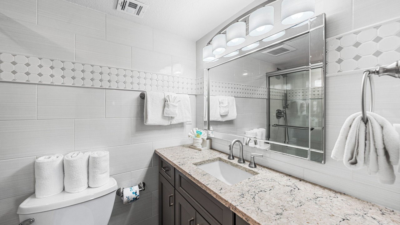 Photo of Bathroom in Holiday Isle