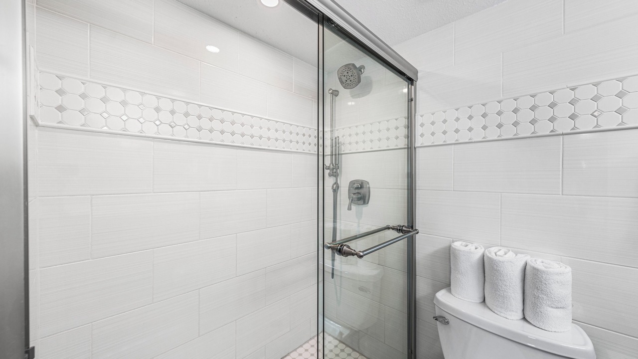 Photo of Bathroom in Holiday Isle
