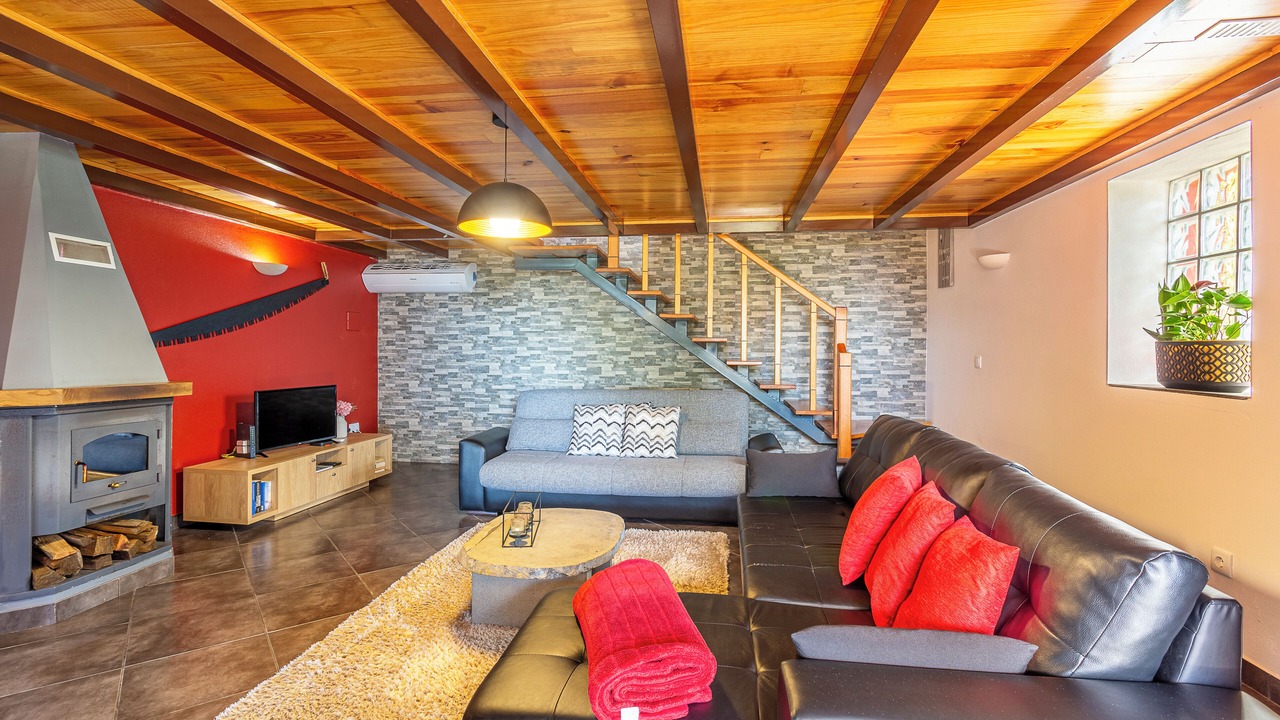 Photo of Livingroom in Calheta