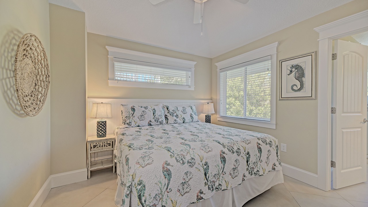 Photo of Bedroom in Holmes Beach