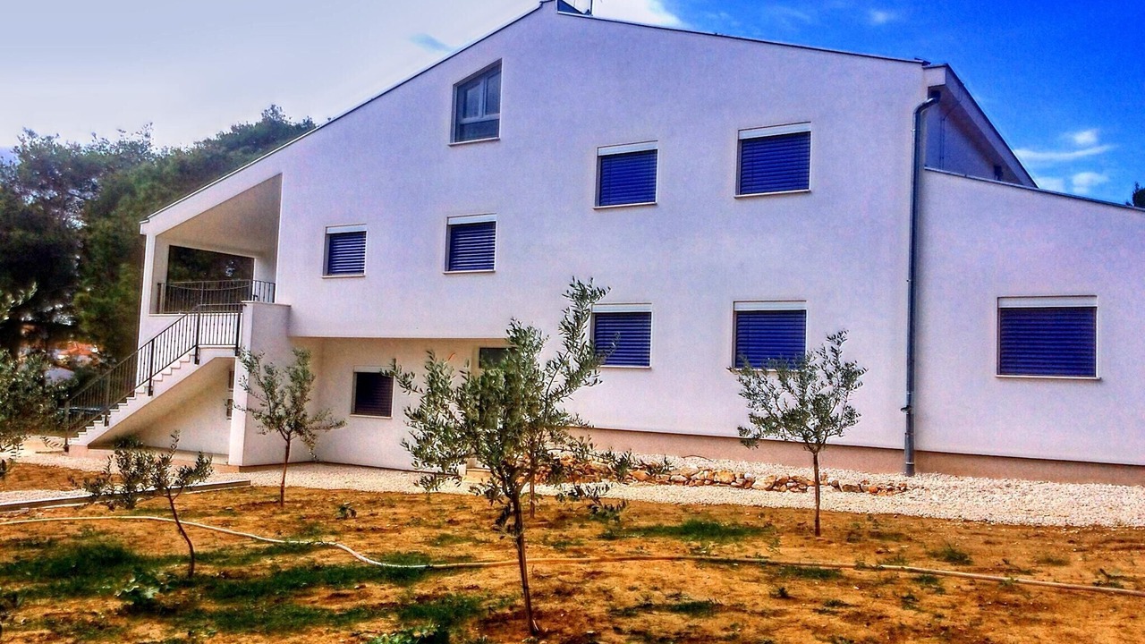 Photo of Outdoor in Verunic