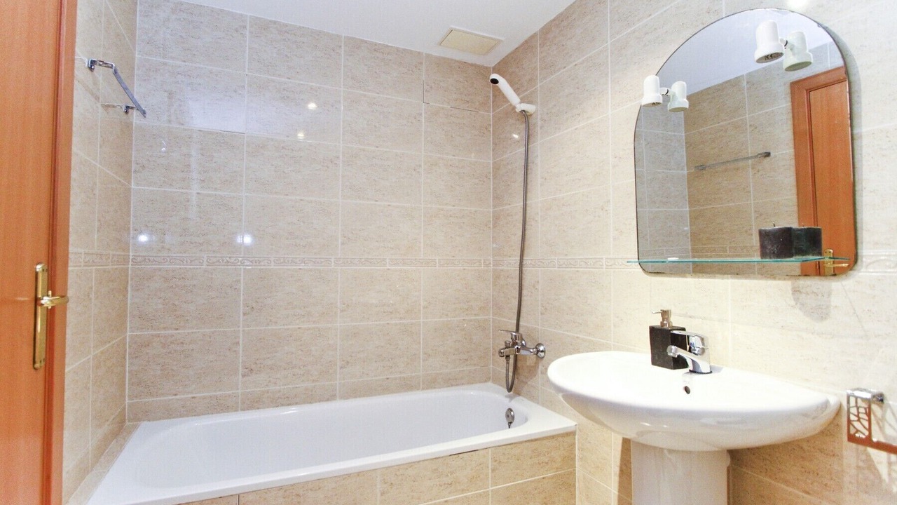 Photo of Bathroom in Cambrils