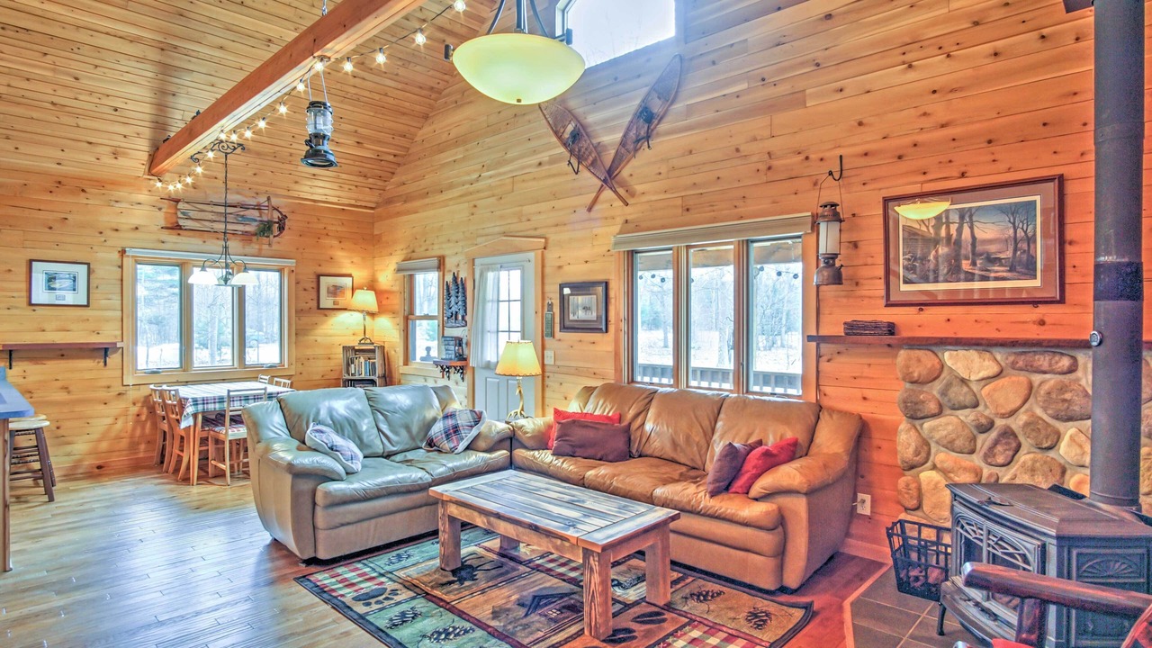 Photo of Bedroom in Pentwater