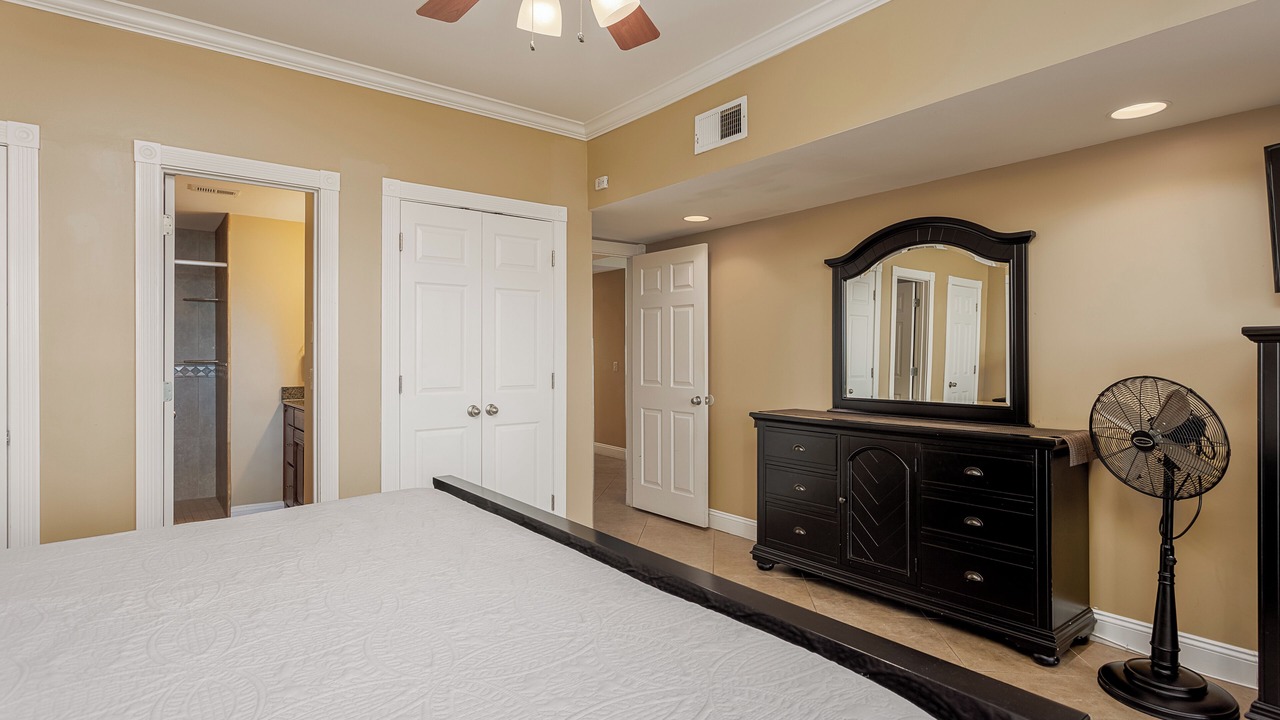 Photo of Bedroom in Pensacola Beach