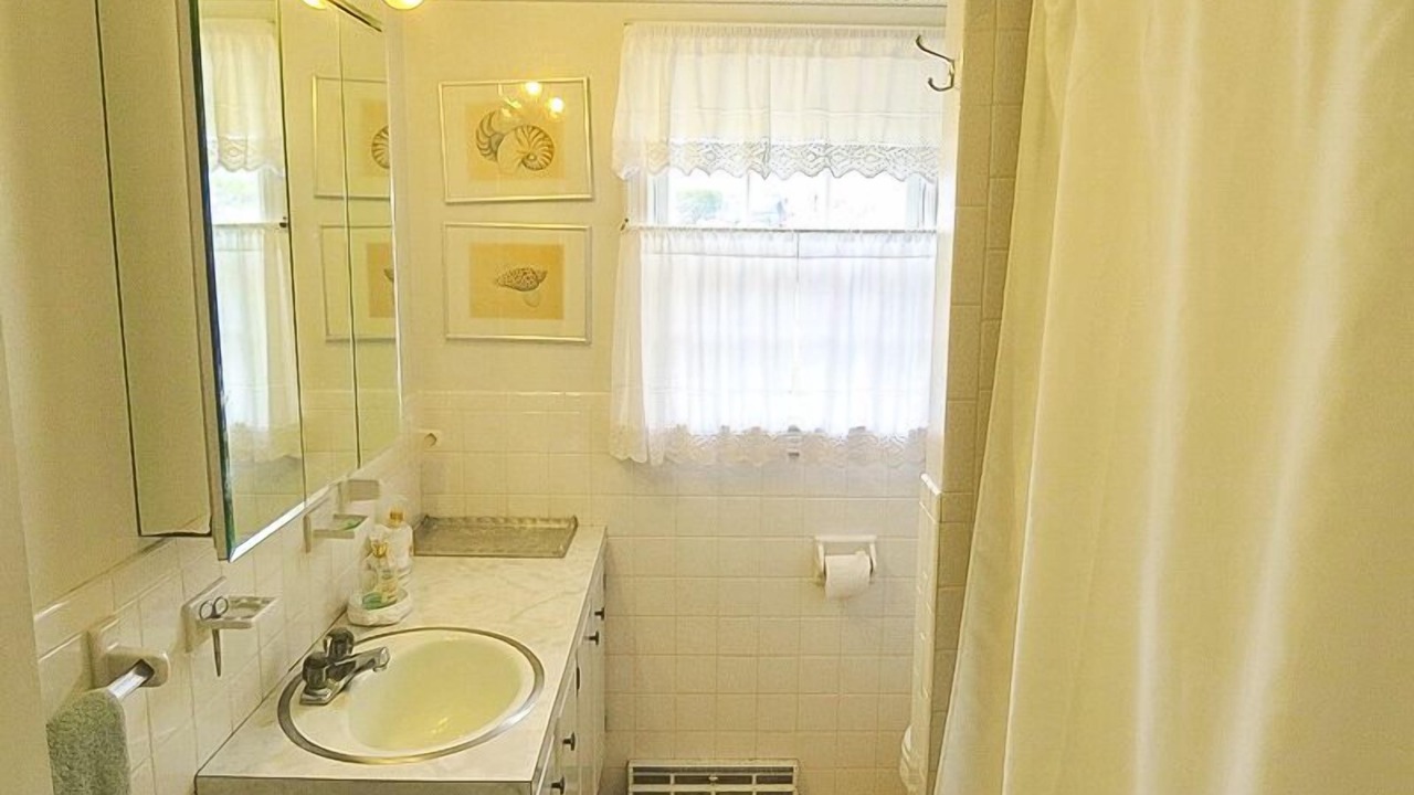 Photo of Bathroom in Chatham