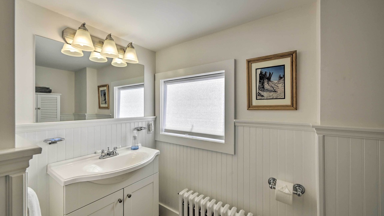 Photo of Bathroom in Greenport