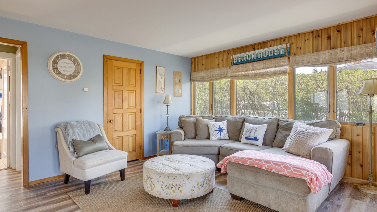 Photo of Livingroom in Rocky Point