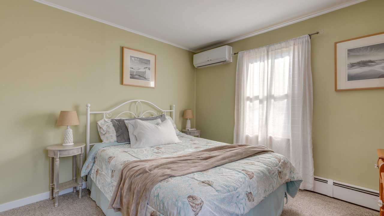 Photo of Bedroom in Rocky Point