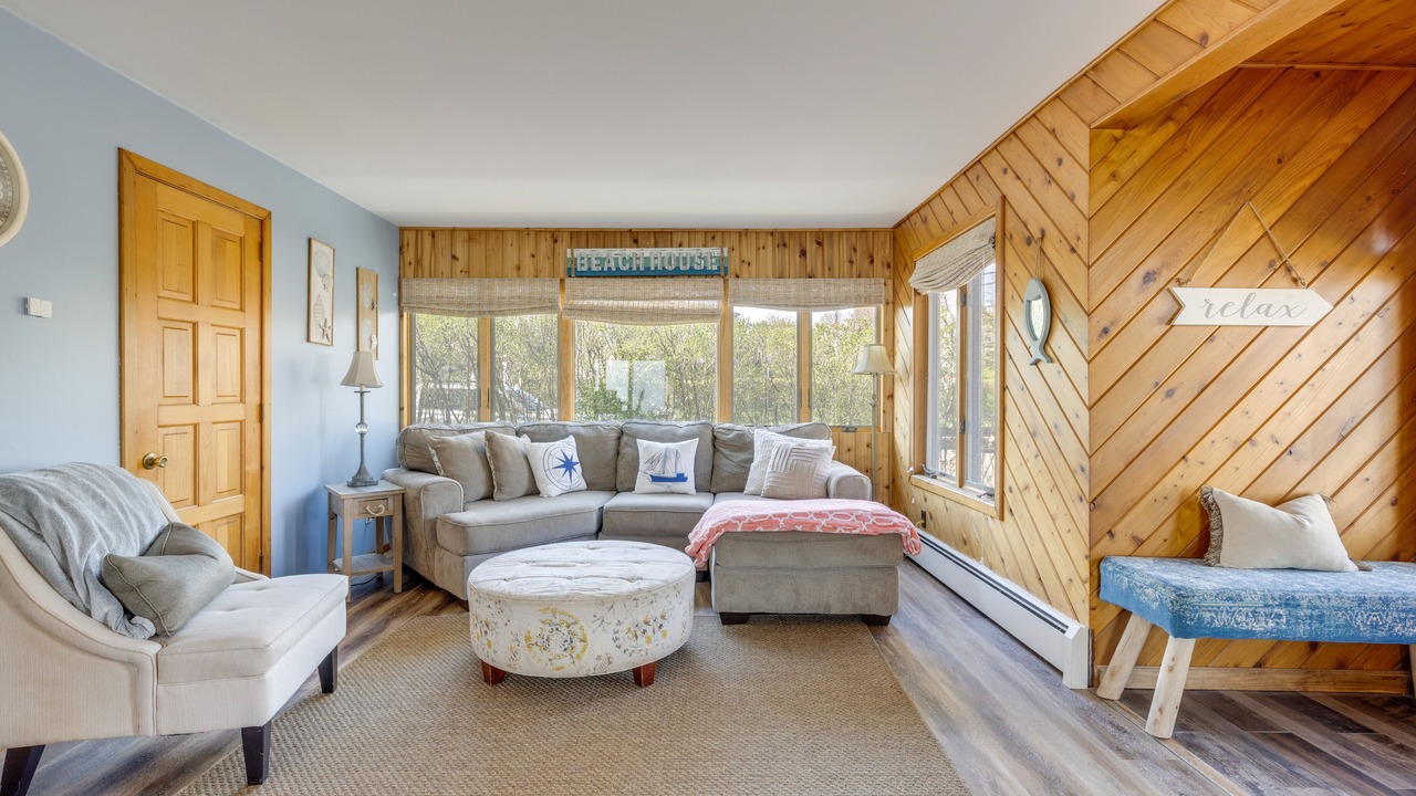 Photo of Livingroom in Rocky Point