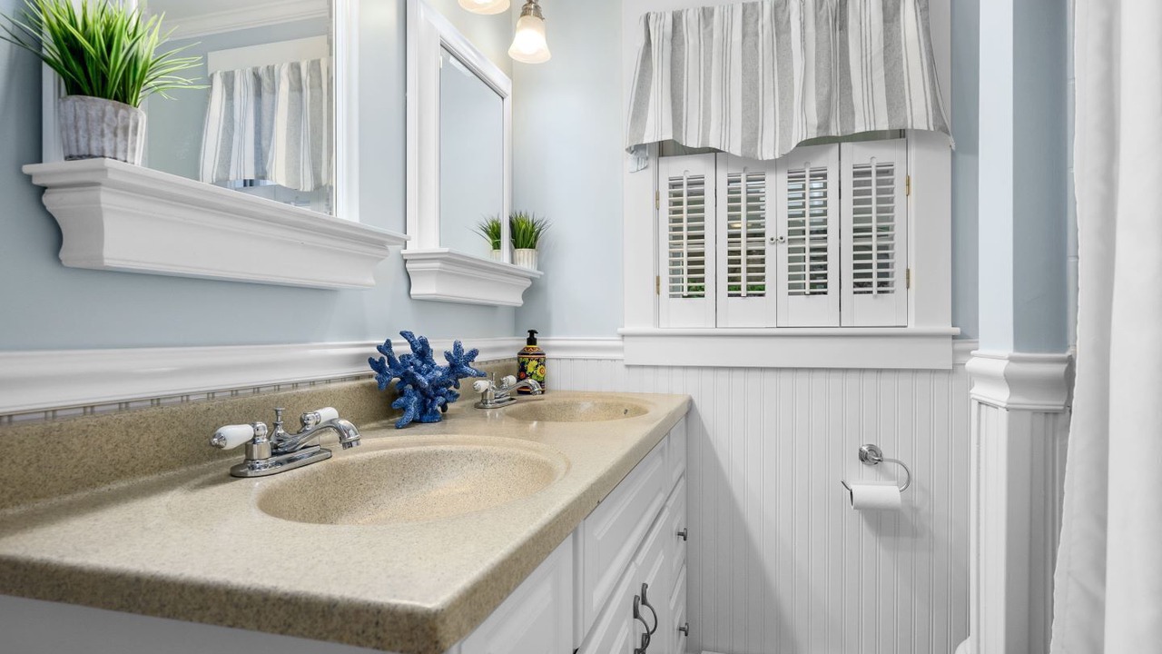 Photo of Bathroom in West Harwich