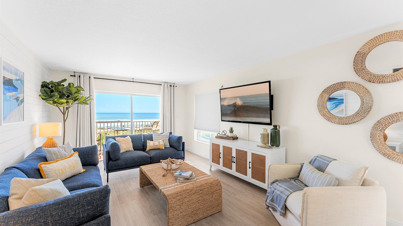 Photo of Livingroom in Cocoa Beach