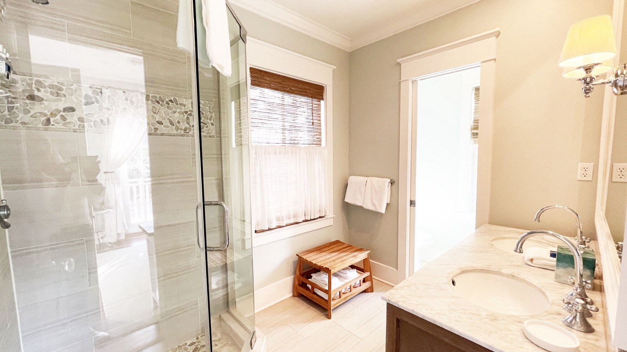Photo of Bathroom in Seagrove Beach