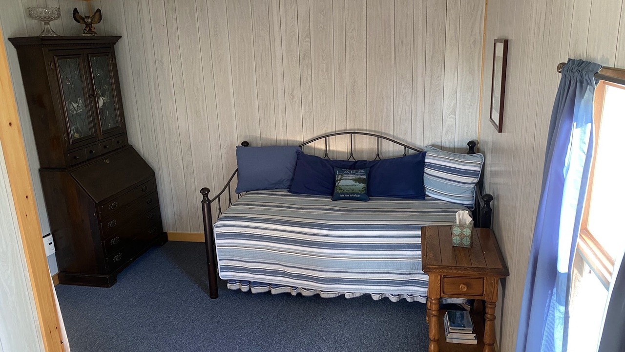 Photo of Bedroom in Clemons
