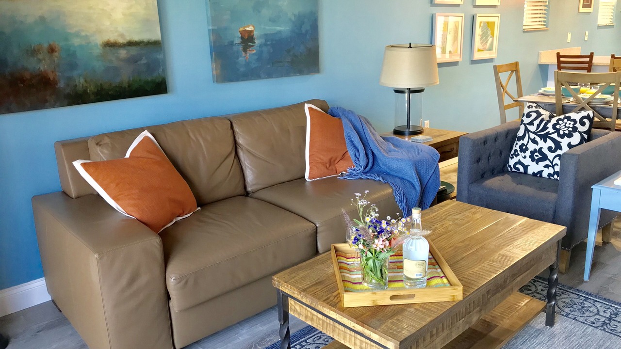 Photo of Livingroom in Butler Beach