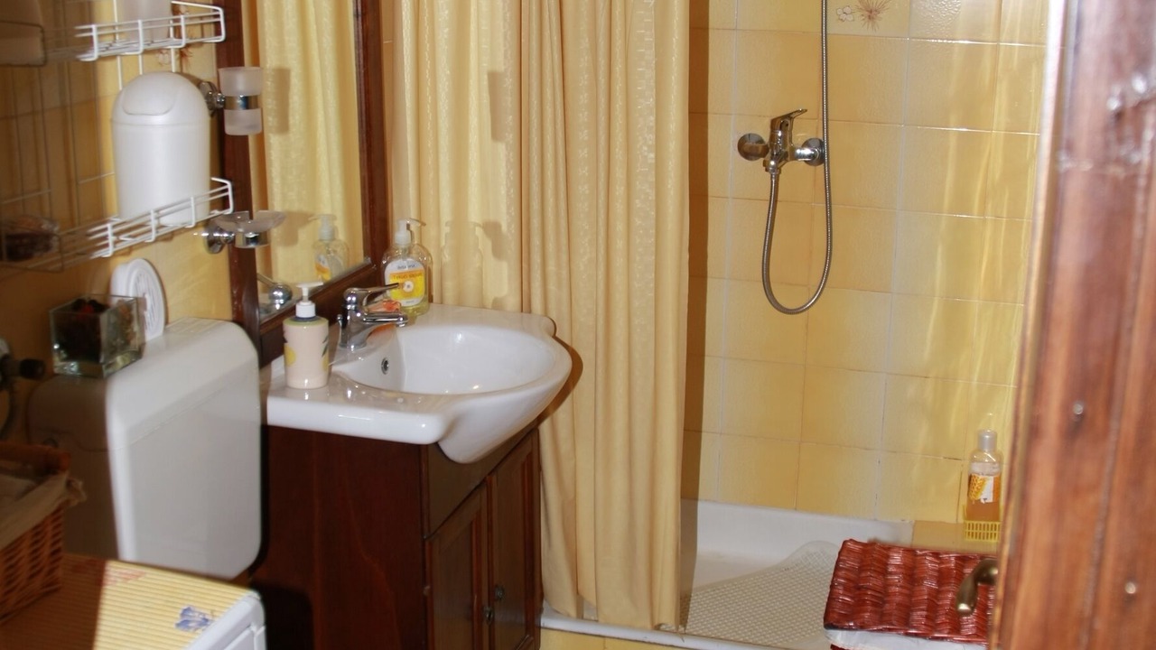 Photo of Bathroom in Mirce