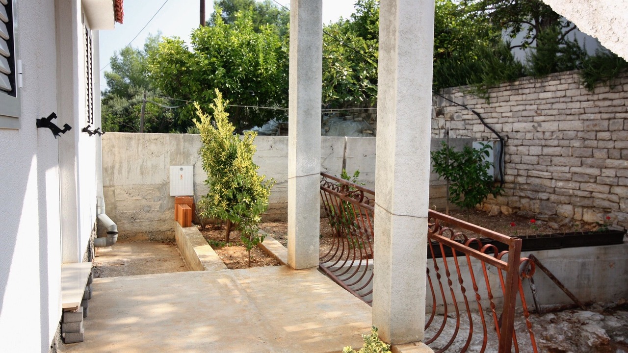 Photo of Outdoor in Necujam