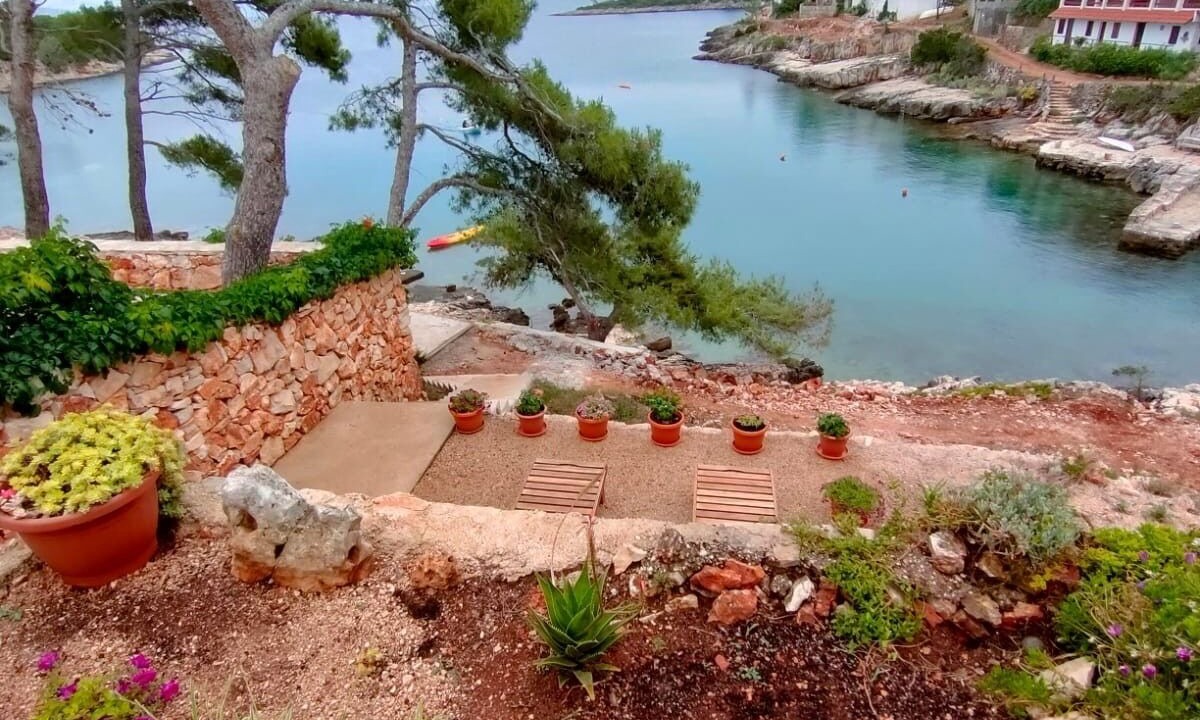 Photo of Outdoor in Cove Basina (Jelsa)