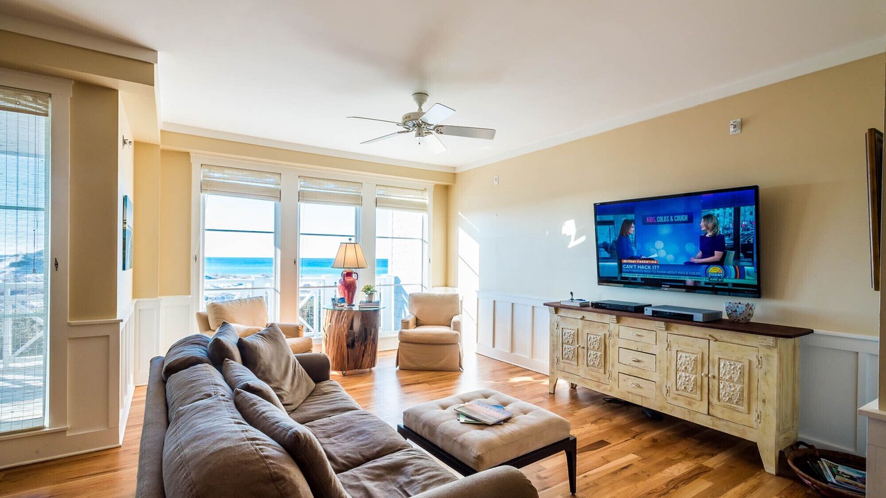 Photo of Livingroom in WaterSound Beach