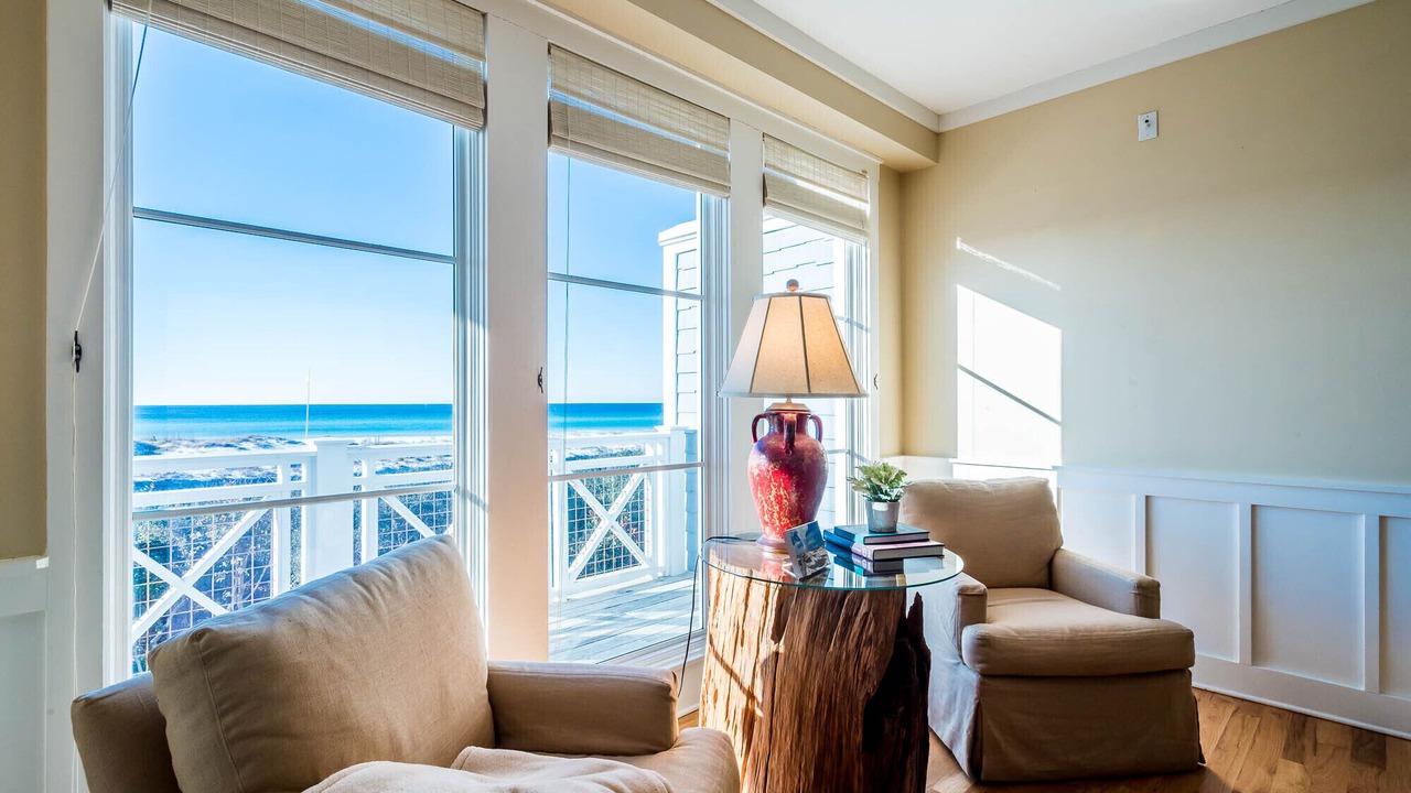 Photo of Livingroom in WaterSound Beach