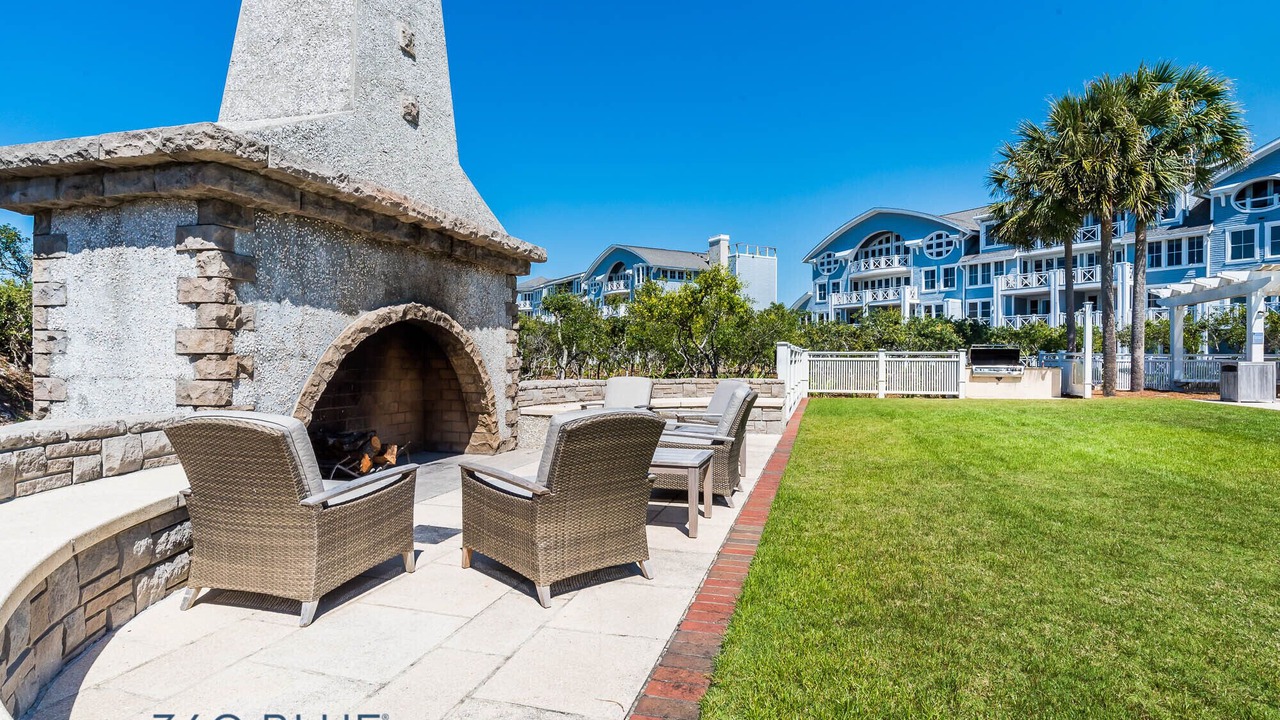 Photo of Patio Balcony in WaterSound Beach